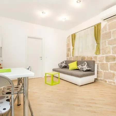 Apartament Odmorry